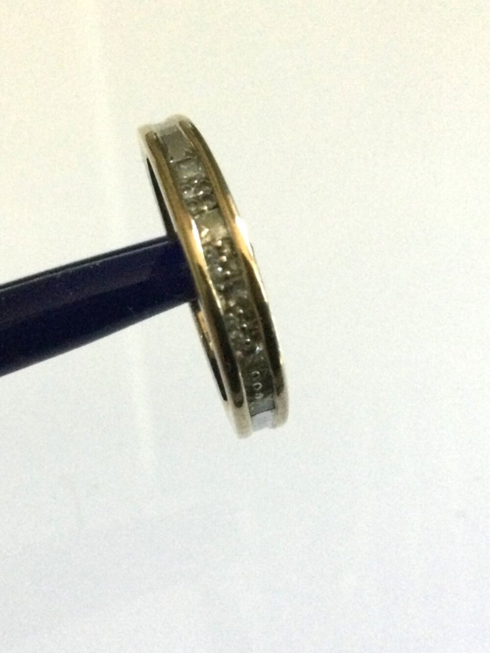 10K Yellow & White Gold Inset Diamond Channel Set Band Ring SZ 7